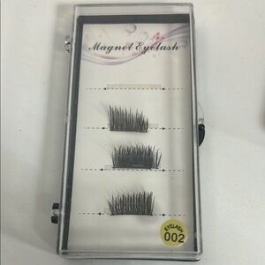 Magnet Eyelashes brand new pair of 3.